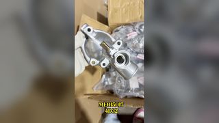 Tampa separadora de água e combustível ME015017 para Mitsubishi 4D32