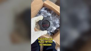 Tampa de enchimento de óleo 15255-W1100 para Nissan