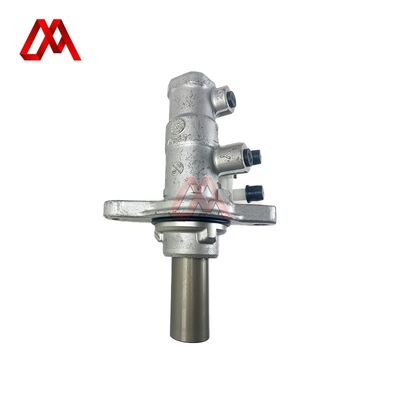 MK585079 Brake Master Cylinder For MITSUBISHI FUSO CANTER 