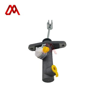 8-97167406-0 8-98025312-0 8-98117644-0 Clutch Master Cylinder Assembly 8971674060 8980253120 8981176440 for ISUZU NKR55 4JB1
